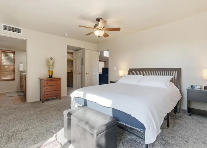 Saguaro Lodge, Luxury Comfort In